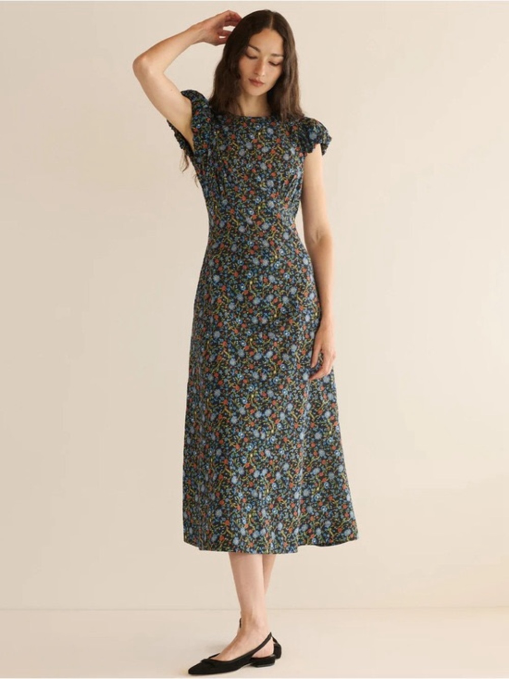 Doen Rhodia Dress in Noir Prairie.